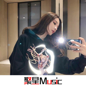 把女人按在地上猛c的视频网站
